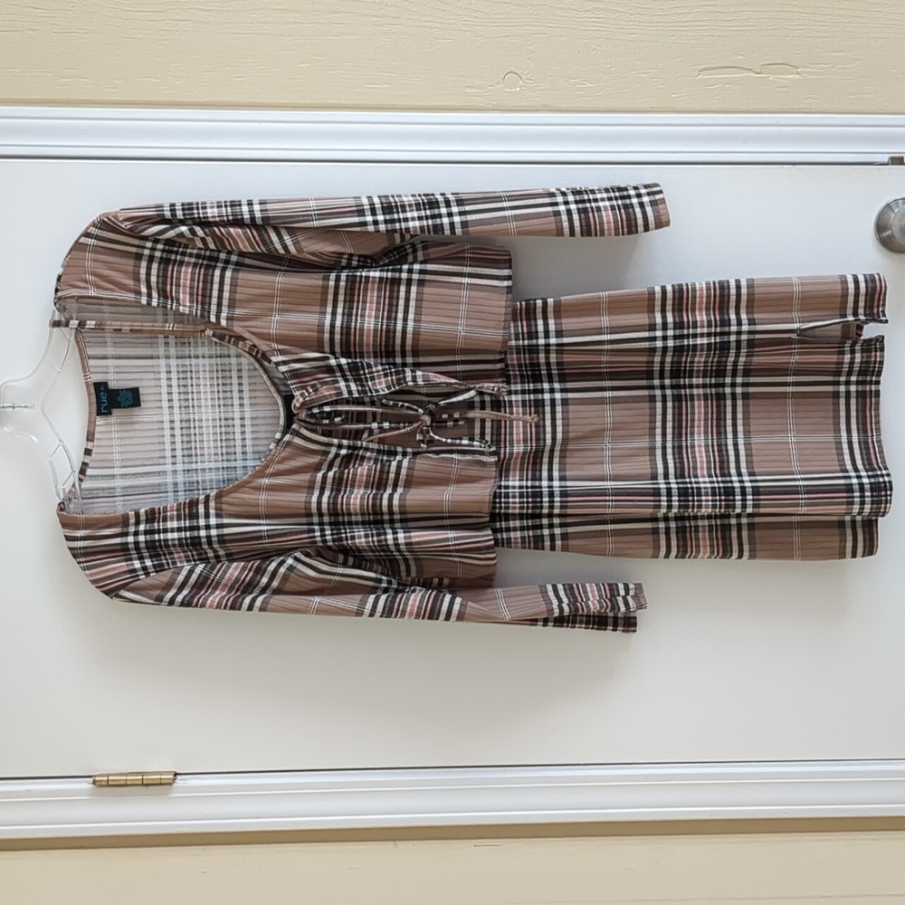 Womens plus taupe plaid Cardigan dress